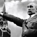 Fashist Putin na fone Kremlja