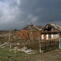 Жители села на Донбассе 4 месяца живут в подвале