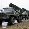 В Украину въехала колонна военной техники
