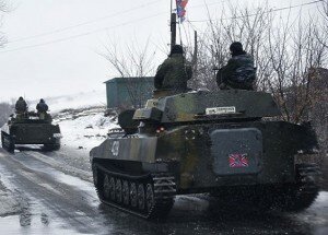 Террористы перебрасывают военную технику в Горловку