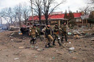 Боевики встречают друг друга на камеры российским СМИ