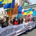 V Sankt-Peterburge Pervomaj prazdnovali pod gimn Ukrainy (4)