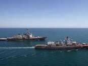 Совместные учения ракетного эсминца УСА Росс и украинского фрегата Гетман Сагайдачний