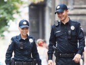Patrul'naja policija Kieva obnaruzhila zaminirovannyj Leksus