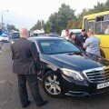 В Киеве остановлен кортеж Суркиса