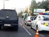 V Odesse Patrul'naja policija udarila v zad Mersedes